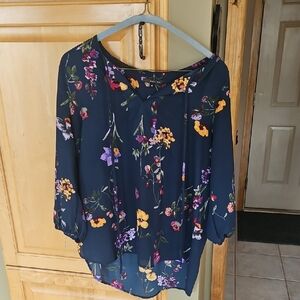 Lovely 3/4 Sleeve Stitch Fix blouse